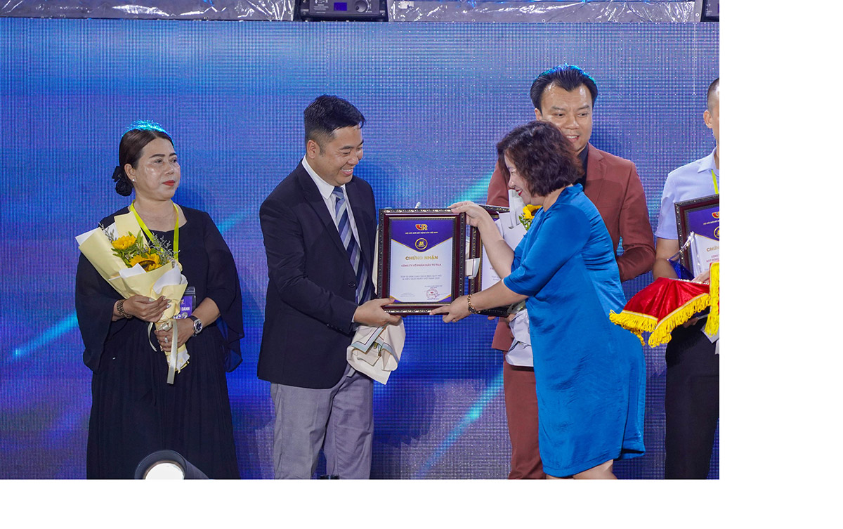 Đất Xanh Miền Bắc nhận “cú đúp” giải thưởng tại Ngày Hội môi giới BĐS Việt Nam